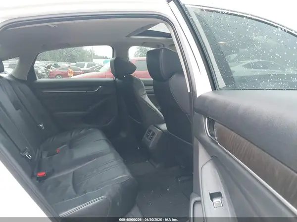1HGCV3F55JA015447 2018 HONDA ACCORD - Image 8