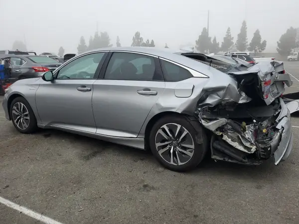 1HGCV3F56JA001959 2018 HONDA ACCORD - Image 2