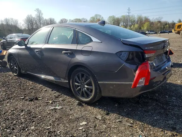 1HGCV3F56JA003596 2018 HONDA ACCORD - Image 2