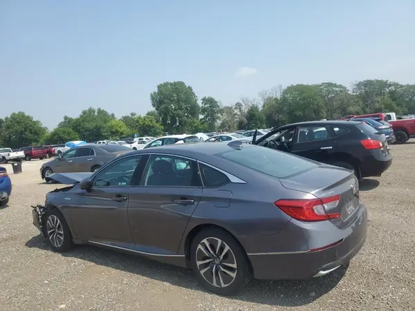 1HGCV3F56JA011293 2018 HONDA ACCORD - Image 2