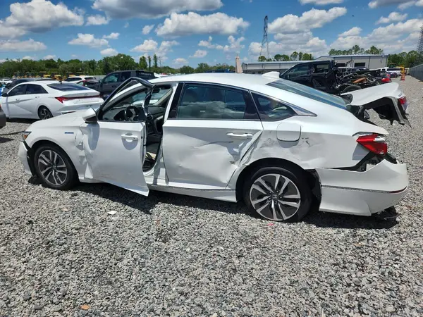 1HGCV3F56JA016459 2018 HONDA ACCORD - Image 2