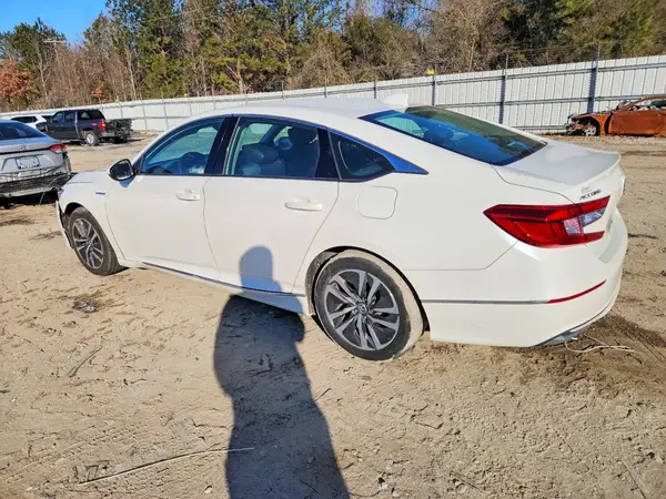 1HGCV3F57JA005034 2018 HONDA ACCORD - Image 2
