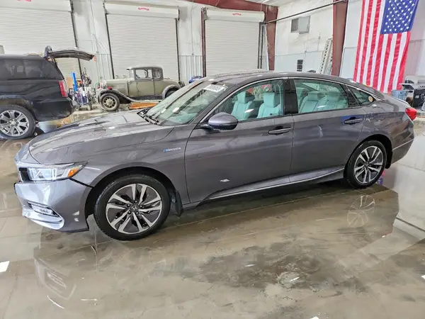 1HGCV3F57JA008337 2018 HONDA ACCORD - Image 1
