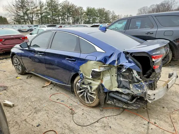 1HGCV3F57JA009875 2018 HONDA ACCORD - Image 2