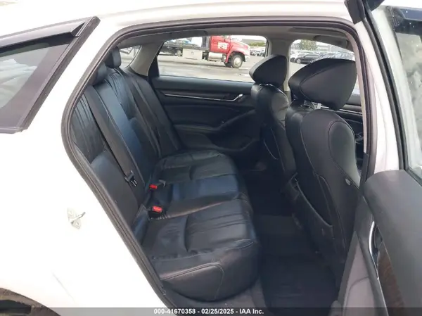 1HGCV3F57JA010296 2018 HONDA ACCORD - Image 8