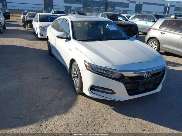 1HGCV3F57JA016471 2018 HONDA ACCORD - Image 1