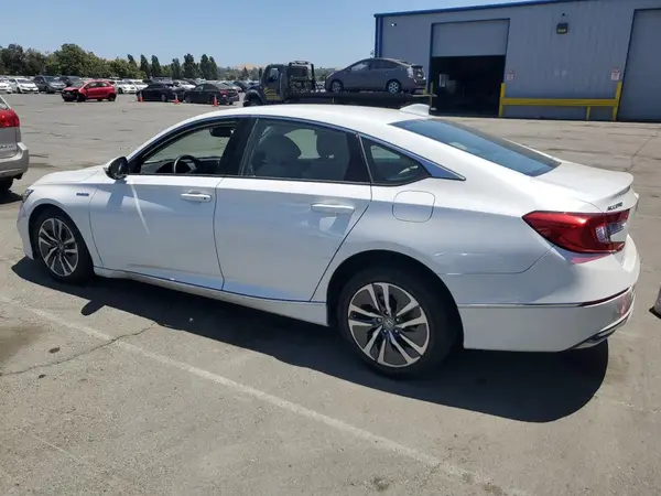 1HGCV3F57KA001714 2019 HONDA ACCORD - Image 2
