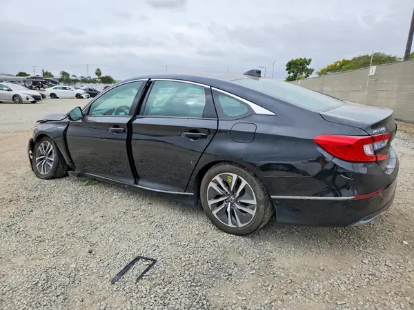 1HGCV3F58JA002224 2018 HONDA ACCORD - Image 2