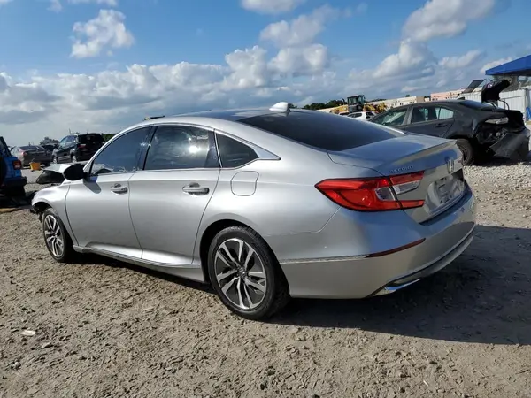 1HGCV3F58JA003387 2018 HONDA ACCORD - Image 2
