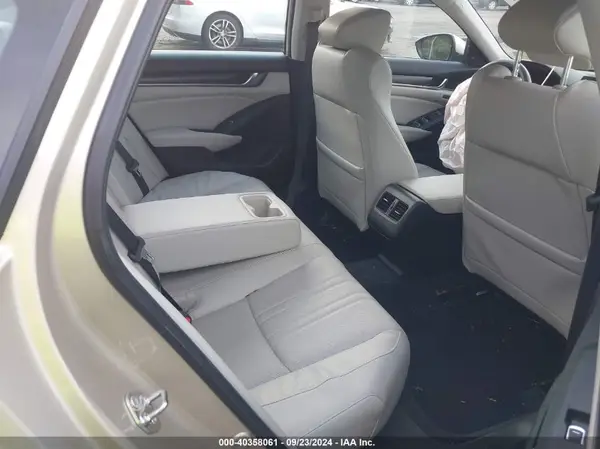 1HGCV3F59JA000921 2018 HONDA ACCORD - Image 8