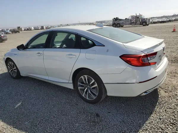 1HGCV3F59JA005164 2018 HONDA ACCORD - Image 2