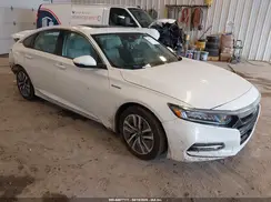 1HGCV3F59JA005505 2018 HONDA ACCORD