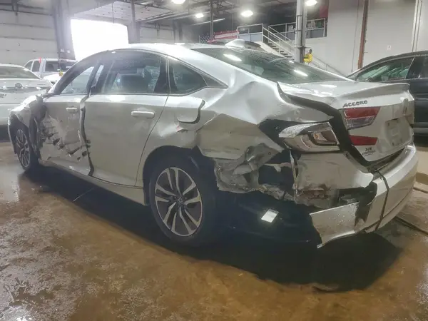 1HGCV3F59JA015449 2018 HONDA ACCORD - Image 2