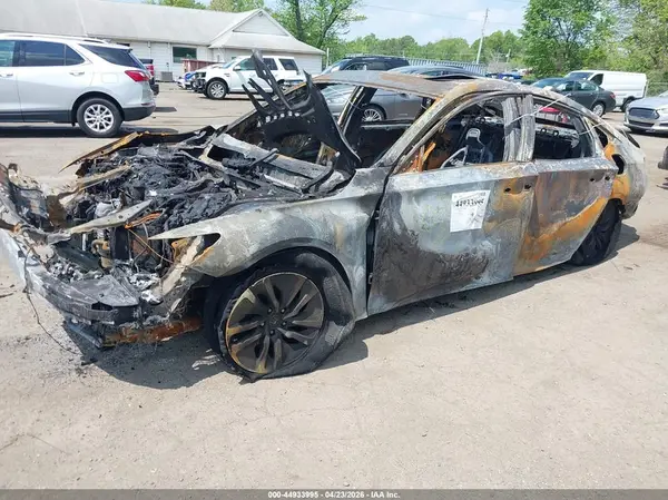 1HGCV3F59KA016201 2019 HONDA ACCORD - Image 2