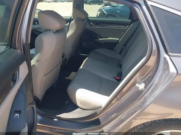 1HGCV3F5XKA012111 2019 HONDA ACCORD - Image 8