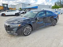 1HGCV3F62JA001093 2018 HONDA ACCORD