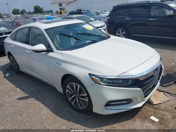 1HGCV3F64JA000463 2018 HONDA ACCORD - Image 1