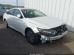1HGCV3F6XJA003464 2018 HONDA ACCORD