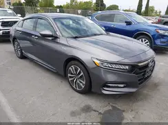 1HGCV3F90JA011048 2018 HONDA ACCORD