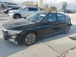 1HGCV3F90JA013043 2018 HONDA ACCORD