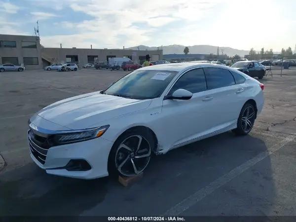 1HGCV3F90NA009838 2022 HONDA ACCORD - Image 2