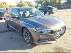 1HGCV3F91JA002164 2018 HONDA ACCORD