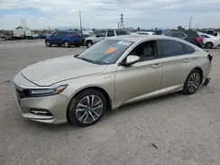 1HGCV3F91JA017067 2018 HONDA ACCORD