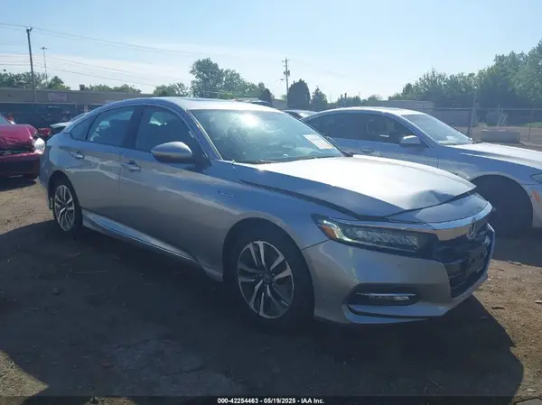1HGCV3F91KA021167 2019 HONDA ACCORD - Image 1