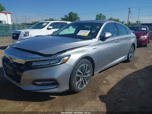 1HGCV3F91KA021167 2019 HONDA ACCORD - Image 2