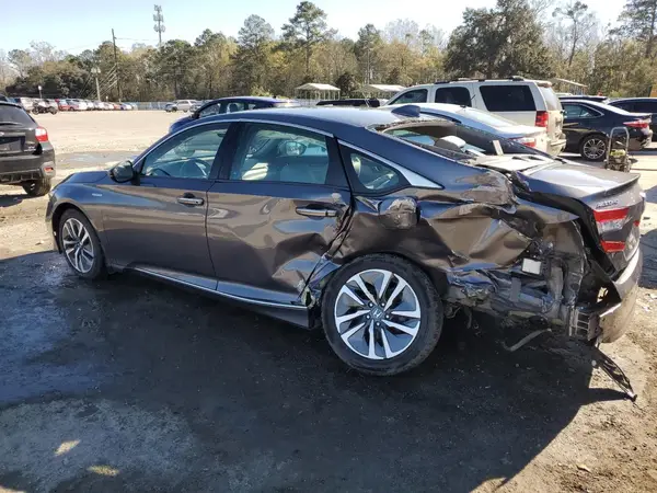 1HGCV3F93JA016681 2018 HONDA ACCORD - Image 2