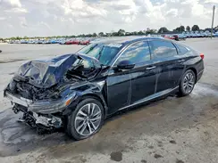 1HGCV3F93KA001132 2019 HONDA ACCORD