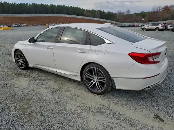 1HGCV3F93NA017724 2022 HONDA ACCORD - Image 2