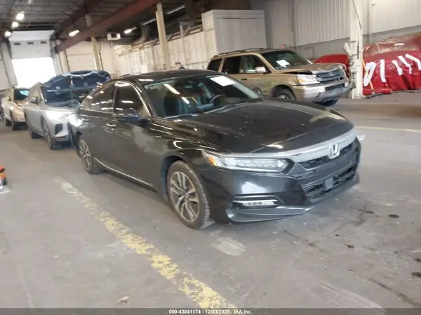 1HGCV3F94KA001124 2019 HONDA ACCORD - Image 1