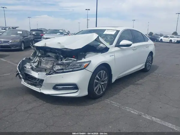 1HGCV3F94KA017405 2019 HONDA ACCORD - Image 2