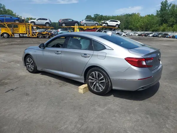 1HGCV3F95KA021477 2019 HONDA ACCORD - Image 2