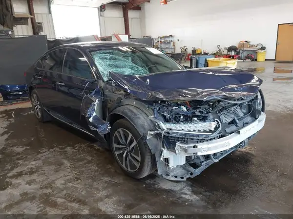 1HGCV3F95LA012182 2020 HONDA ACCORD - Image 1