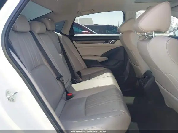 1HGCV3F95NA021743 2022 HONDA ACCORD - Image 8