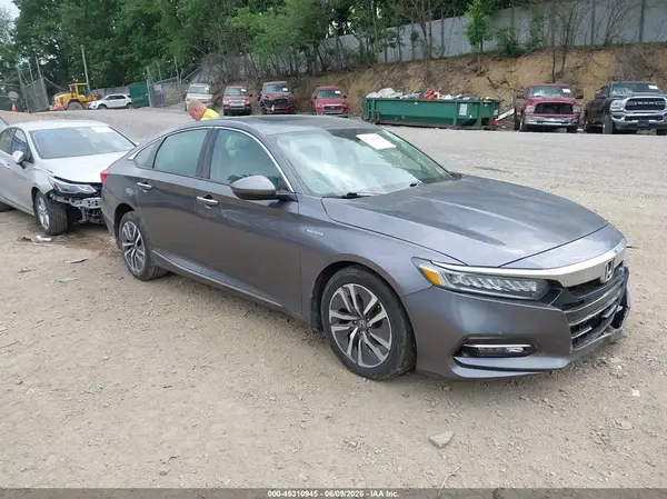 1HGCV3F96JA004413 2018 HONDA ACCORD - Image 1