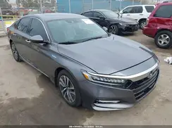 1HGCV3F96JA005755 2018 HONDA ACCORD