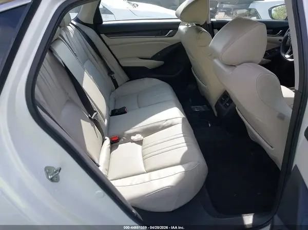1HGCV3F96JA010552 2018 HONDA ACCORD - Image 8