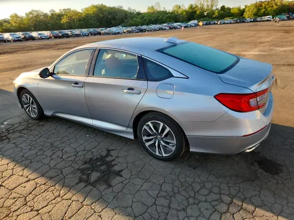 1HGCV3F96JA014245 2018 HONDA ACCORD - Image 2