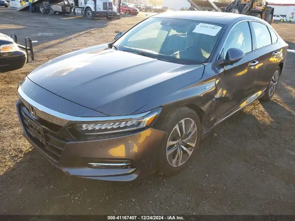 1HGCV3F96KA000461 2019 HONDA ACCORD - Image 2