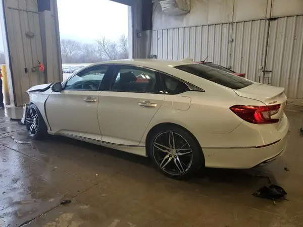 1HGCV3F96NA017748 2022 HONDA ACCORD - Image 2