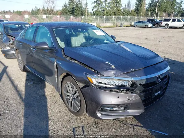 1HGCV3F97JA002184 2018 HONDA ACCORD - Image 1