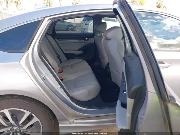 1HGCV3F97JA005361 2018 HONDA ACCORD - Image 8