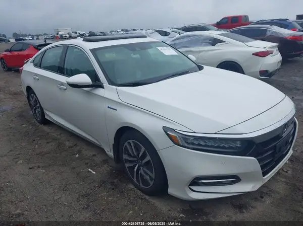 1HGCV3F98JA002243 2018 HONDA ACCORD - Image 1