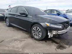 1HGCV3F98JA010567 2018 HONDA ACCORD
