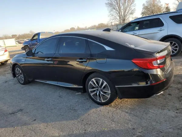 1HGCV3F98JA011587 2018 HONDA ACCORD - Image 2