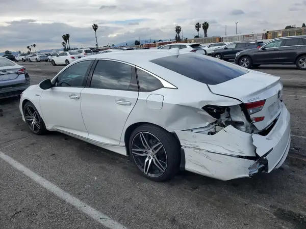 1HGCV3F98NA027049 2022 HONDA ACCORD - Image 2