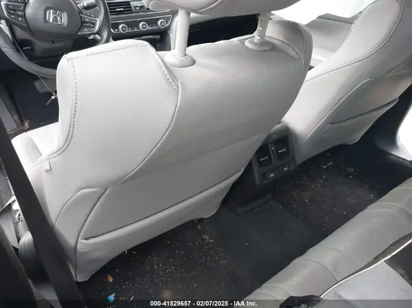 1HGCV3F99JA010500 2018 HONDA ACCORD - Image 8
